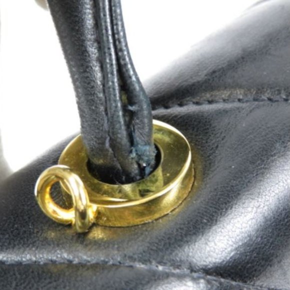 CHANEL Lambskin Chevron Quilted CC Dual Handle Flap Bag Black - Picture 3 of 9